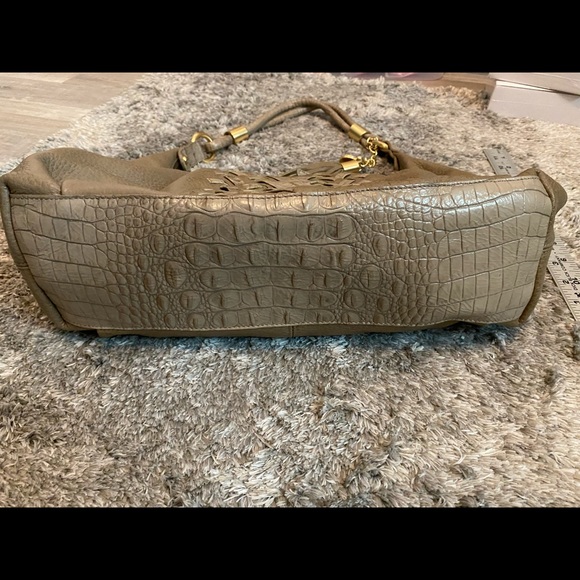 Brahmin shoulder bag light grey/Olive with tassel and hang tag - Picture 4 of 10